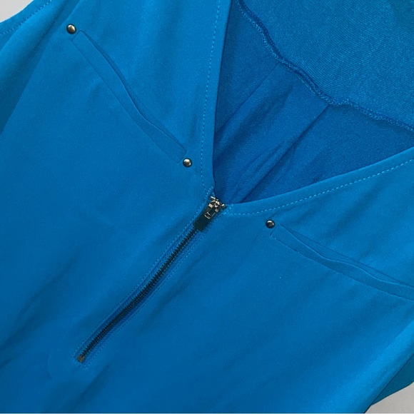 Express V deep plunge Quarter Zip Sleeveless top Size XS 🌴☀️ - Picture 4 of 5